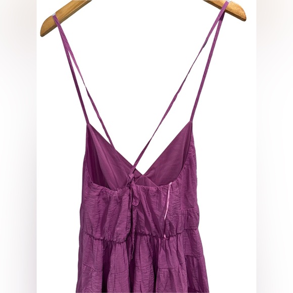 Flowy Tiered Maxi Dress Abercrombie & Fitch - Picture 5 of 8